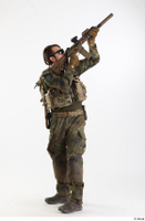  Photos Frankie Perry Army KSK Recon Germany Poses aiming the gun standing whole body 0002.jpg